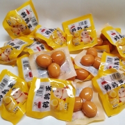 三猫仔鹌鹑蛋